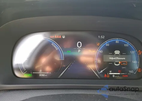 2025 Toyota Crown Xle z USA, uszkodzony, nr VIN JTDAAAAF0S3035732